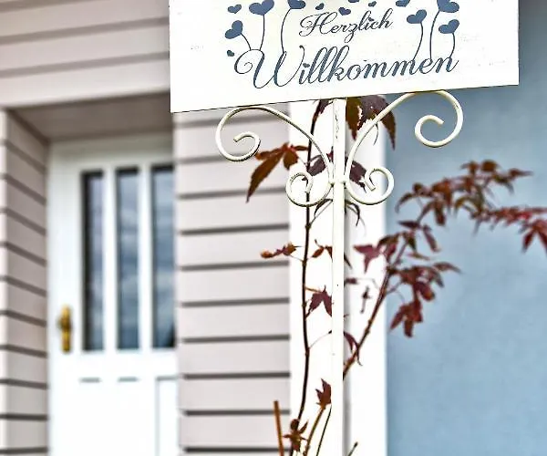 Dammerstorf Διαμέρισμα Dettmannsdorf